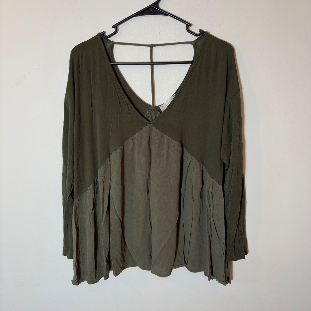 Altar'd State Olive Green Long Sleeve Top‎ Flowy Blouse Size Medium